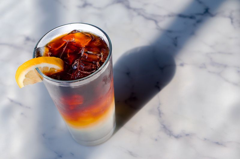 Iced tea and water drinks refreshments